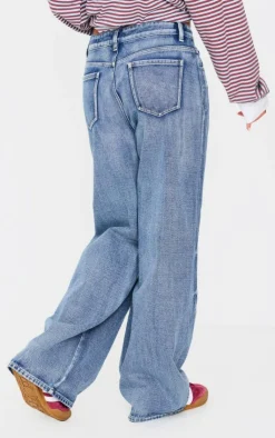 PrettyLittleThing Christmas Shop*Low Rise Seam Detail Wide Leg Jeans