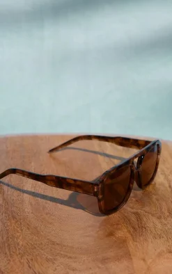 PrettyLittleThing Aviator Sunglasses*A.KJÆRBEDE Tortoiseshell Aviator Sunglasses