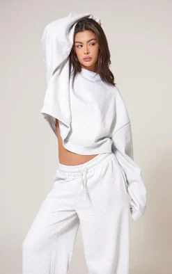 PrettyLittleThing Basic Tops*Premium Basic Crew Neck Cropped Sweatshirt