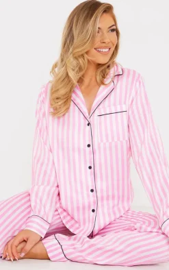 PrettyLittleThing Christmas Pajamas*Baby Stripe Print Contrast Piping Satin Long PJ Set