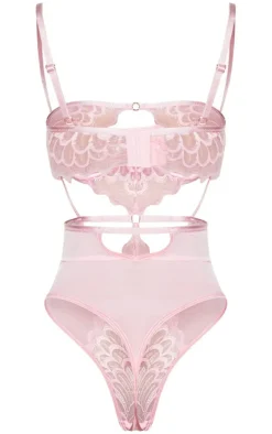 Underwired Cut Out Lace Body-PrettyLittleThing New