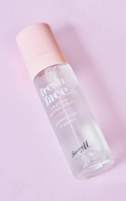 PrettyLittleThing Christmas Shop*Barry M Fresh Face Fixation Setting Spray