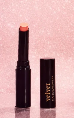 PrettyLittleThing Lipstick*Barry M Velvet Longwear Lip Paint