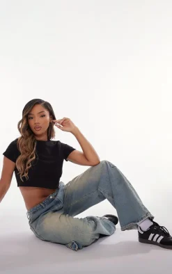 PrettyLittleThing T-Shirts*Basic Cotton Blend Roll Sleeve Crop Top