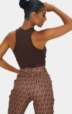 PrettyLittleThing Basic Tops*Basic Jersey Racerback Crop Top