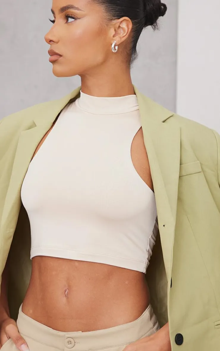 PrettyLittleThing Sleeveless Tops*Basic Slinky High Neck Sleeveless Crop