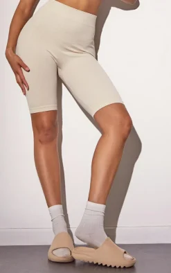 PrettyLittleThing Snatched*Basic Structured Snatched Rib Bike Shorts
