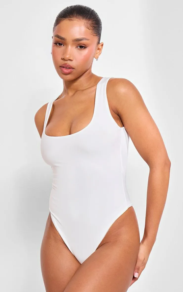 PrettyLittleThing Basic Tops*Basic Cotton Blend Racer Back Bodysuit