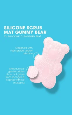 PrettyLittleThing Cleansers*Beautyblender The Sweetest Blend Bear Necessities Cleansing Set