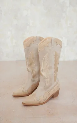 PrettyLittleThing Wide Fit Boots*Faux Suede Embroidered Detail Wide Fit Western Calf Boots