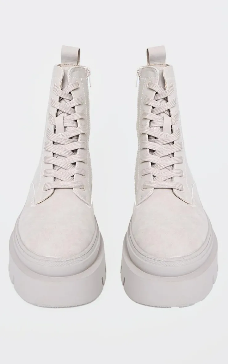 PrettyLittleThing Biker Boots*Round Toe Chunky Sole Biker Boots