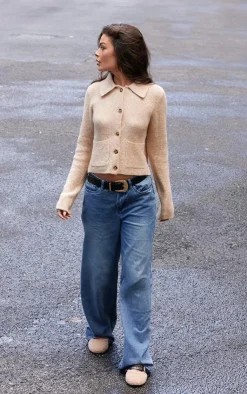 PrettyLittleThing Cardigans*Soft Textured Knit Button Up Collar Detail Cardigan