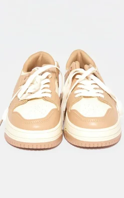 PrettyLittleThing Sneakers*Star Flat Sole Lace Up Sneakers