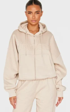 Outlet PrettyLittleThing Washed Weekend Applique Zip Up Hoodie Beige
