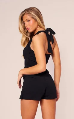 Discount PrettyLittleThing Asymmetric Halterneck Strap Detail Bandeau Black