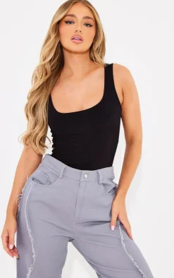 PrettyLittleThing Basic Tops*Basic Slinky Scoop Neck Bodysuit