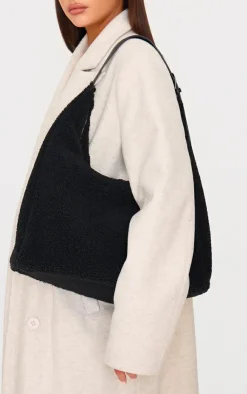 PrettyLittleThing Shoppers*Borg Slouchy Oversized Tote Bag