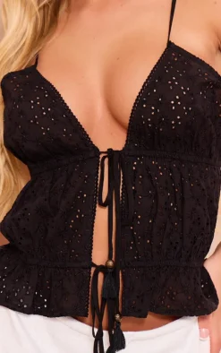 PrettyLittleThing Camisole*Broderie Tie Front Crop Cami Top