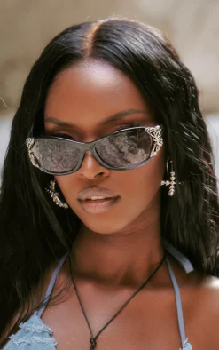 PrettyLittleThing Visor Sunglasses*Butterfly Detail Visor Sunglasses