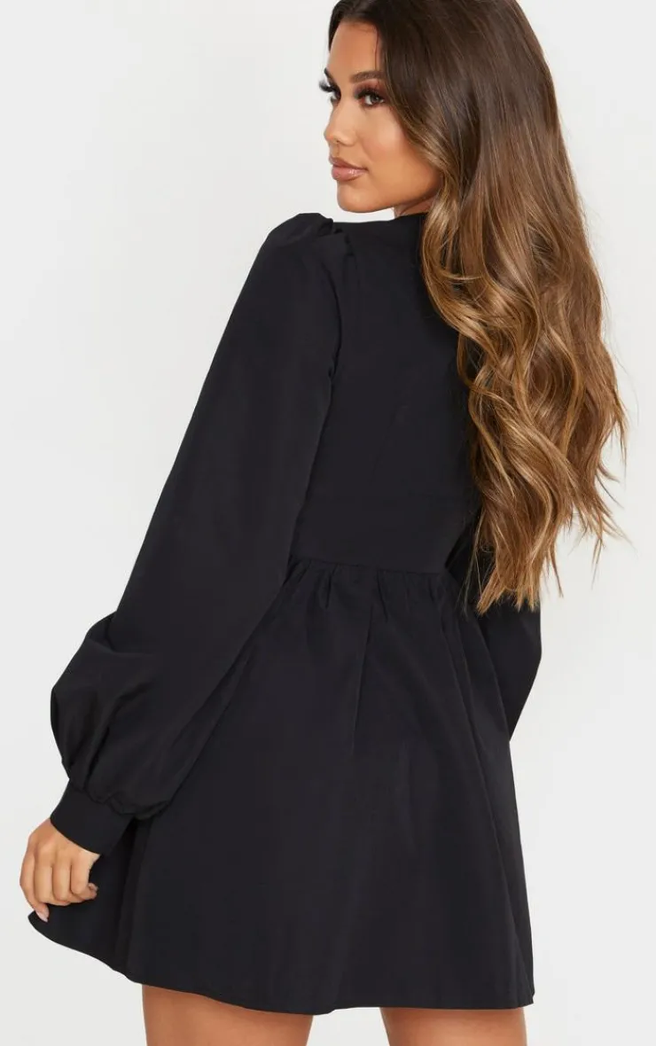 PrettyLittleThing Christmas Day Outfits*Button Front Fitted Puff Sleeve Skater Dress