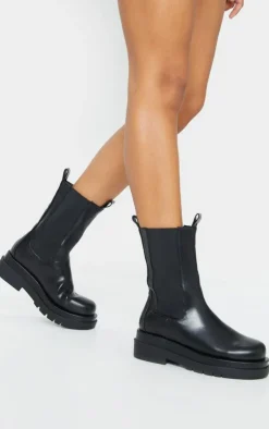 PrettyLittleThing Black Boots*Calf High Chunky Chelsea Boot