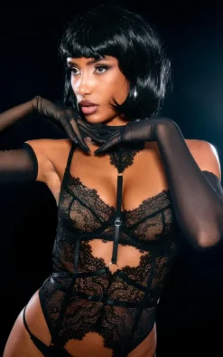 PrettyLittleThing Hair Accessories*Cleopatra Short Wig