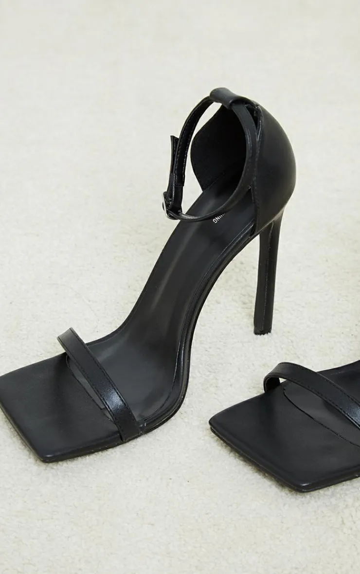 PrettyLittleThing High Heels*Clover Barely There Strappy Squared Toe Heeled Sandals