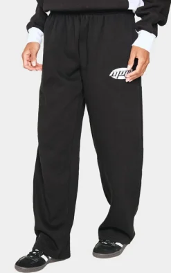 PrettyLittleThing Black Sweatsuits*Contrast Studio Archives Embroidered Wide Leg Sweatpants