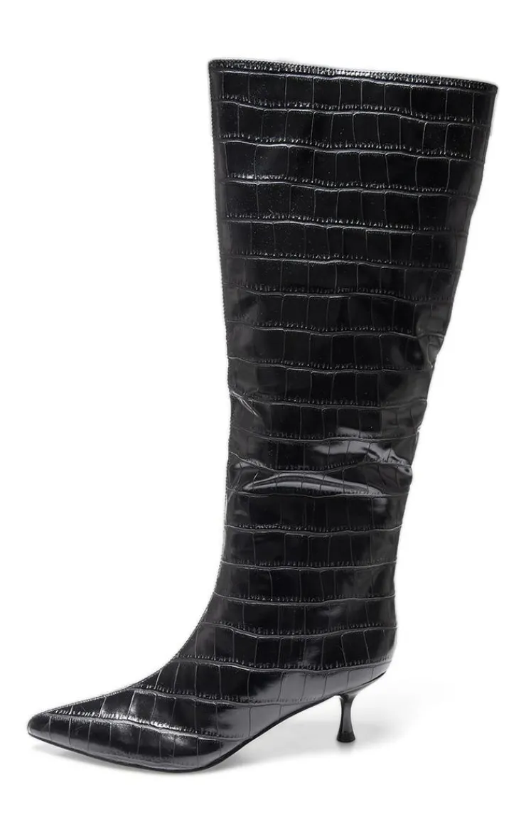 PrettyLittleThing Knee High Boots*Croc PU Point Toe Low Heel Knee High Boots