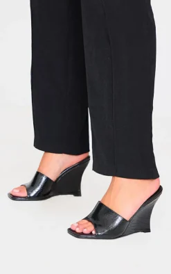 PrettyLittleThing Heeled Sandals*Croc PU Square Toe Wedge Heeled Sandals