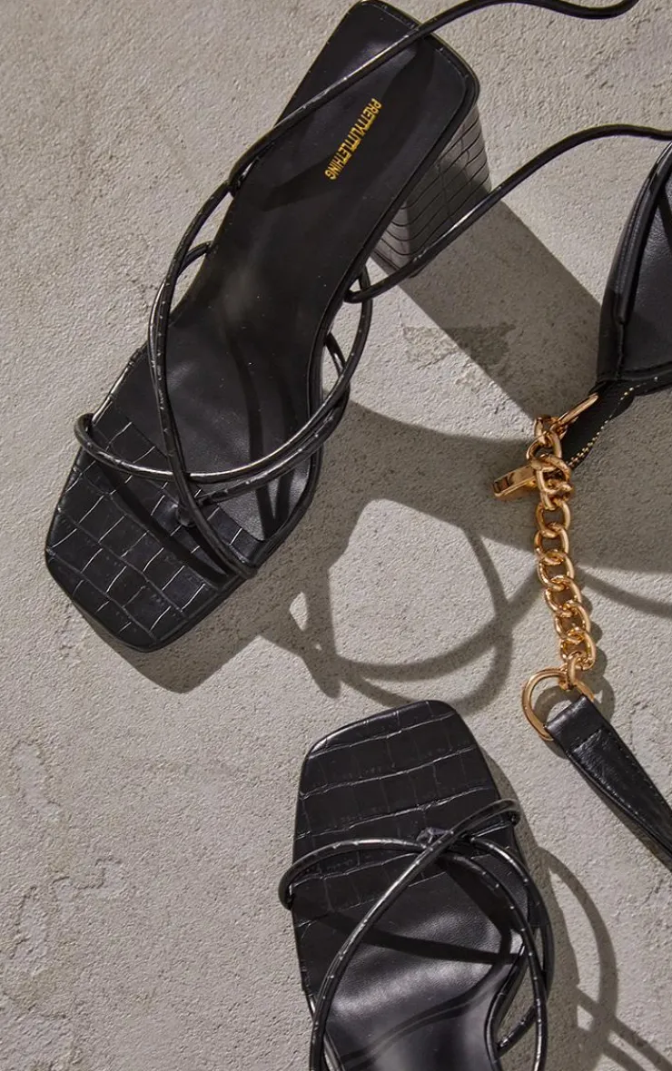 PrettyLittleThing Chunky Sandals*Croc PU Toe Loop Lace Up Chunky Block Heeled Sandals