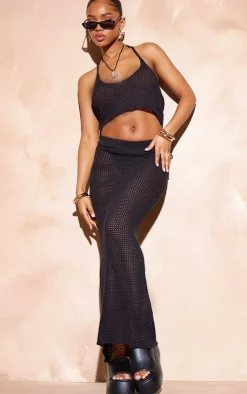 Best PrettyLittleThing Crochet Plain Knit Halterneck Crop Top Black