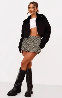 PrettyLittleThing Faux Fur Coats*Dropped Shoulder Cropped Faux Fur Contrast Jacket