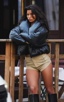 PrettyLittleThing Puffer Jackets*Exaggerated Collar PU Cropped Puffer Coat