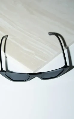 PrettyLittleThing Cat Eye Sunglasses*Extreme Cateye Cut Off Smoke Lens Sunglasses