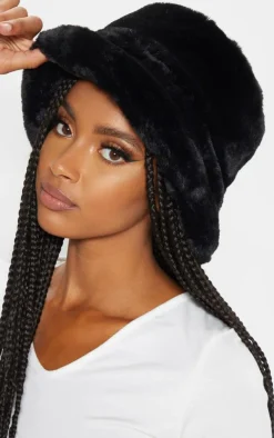 PrettyLittleThing Hats*Faux Fur Bucket Hat
