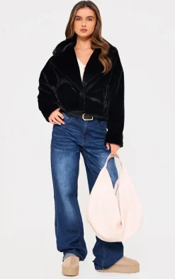 PrettyLittleThing Faux Fur Coats*Faux Fur Cropped Blazer