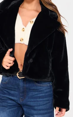 PrettyLittleThing Faux Fur Coats*Faux Fur Cropped Blazer