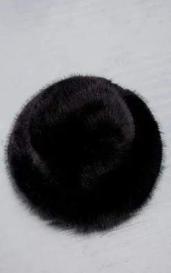 PrettyLittleThing Hats*Faux Fur Fluffy Bucket Hat