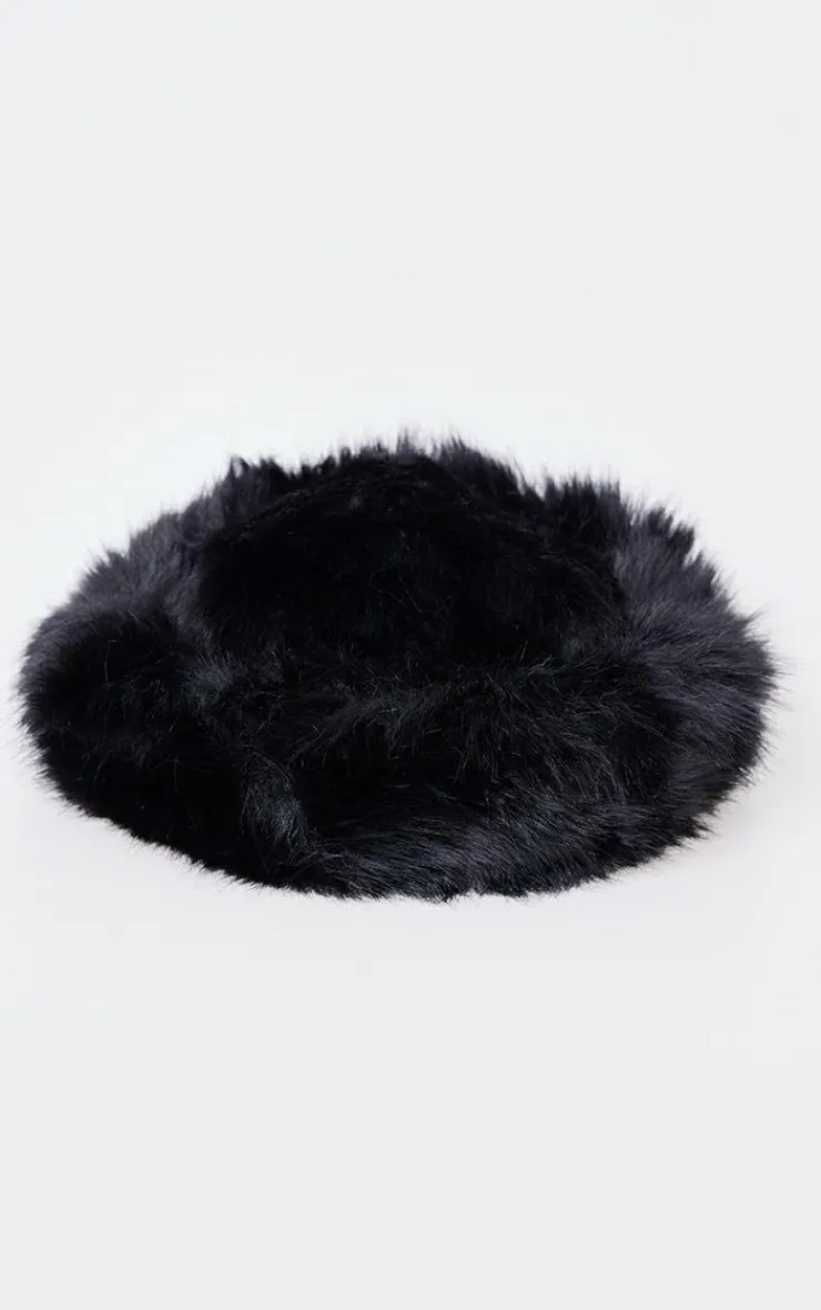 PrettyLittleThing Hats*Faux Fur Fluffy Trim Bucket Hat