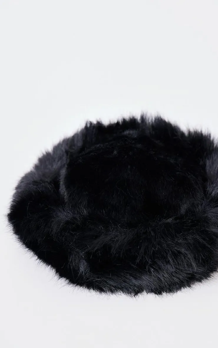 PrettyLittleThing Hats*Faux Fur Fluffy Trim Bucket Hat
