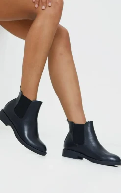 PrettyLittleThing Black Boots*Faux Leather Basic Chelsea Ankle Boots