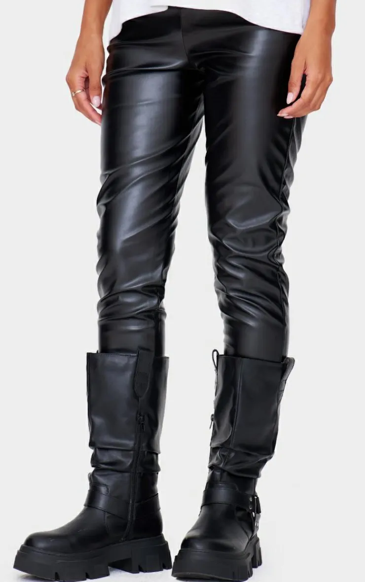 PrettyLittleThing Christmas Day Outfits*Faux Leather High Waisted Leggings