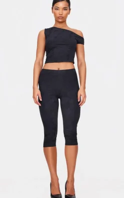 Outlet PrettyLittleThing Faux Suede Asymmetric Crop Top Black