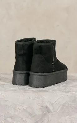 PrettyLittleThing Platforms*Faux Suede Cleated Ankle Platform Boots