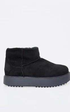 PrettyLittleThing Black Boots*Faux Suede Round Toe Thick Flat Sole Ankle Boots