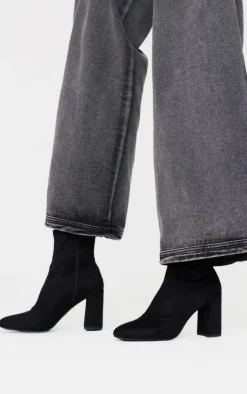 PrettyLittleThing Heeled Boots*Faux Suede Round Toe Heeled Ankle Sock Boots