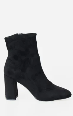 PrettyLittleThing Heeled Boots*Faux Suede Round Toe Heeled Ankle Sock Boots