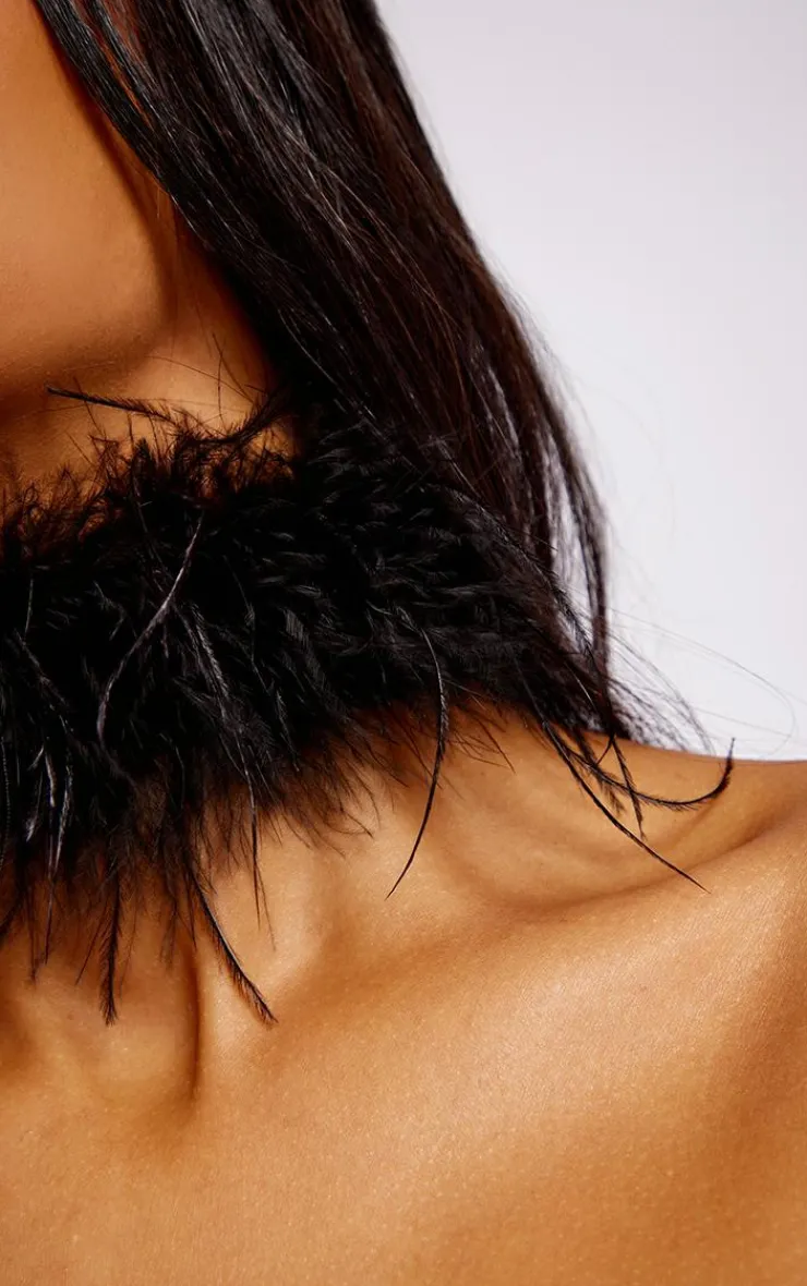 PrettyLittleThing Necklaces*Feather Choker