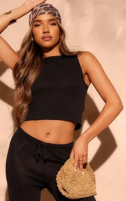 PrettyLittleThing Knitted Tops*Fine Knit Racer Neck Crop Top
